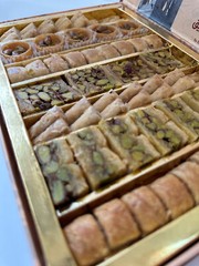 ASSORTED BAKLAVA GIFT BOX (SMALL)