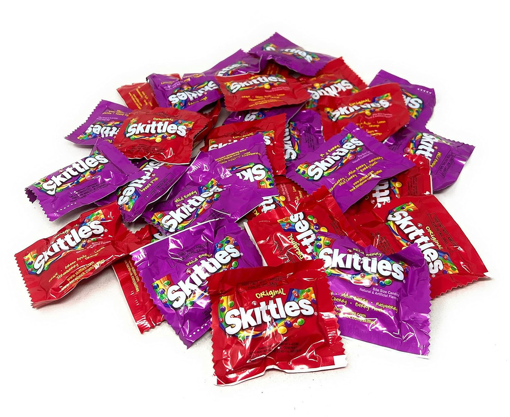 Skittles Candy Mix, Wild Berry & Original, Individually Wrapped Chews (2 Pounds)