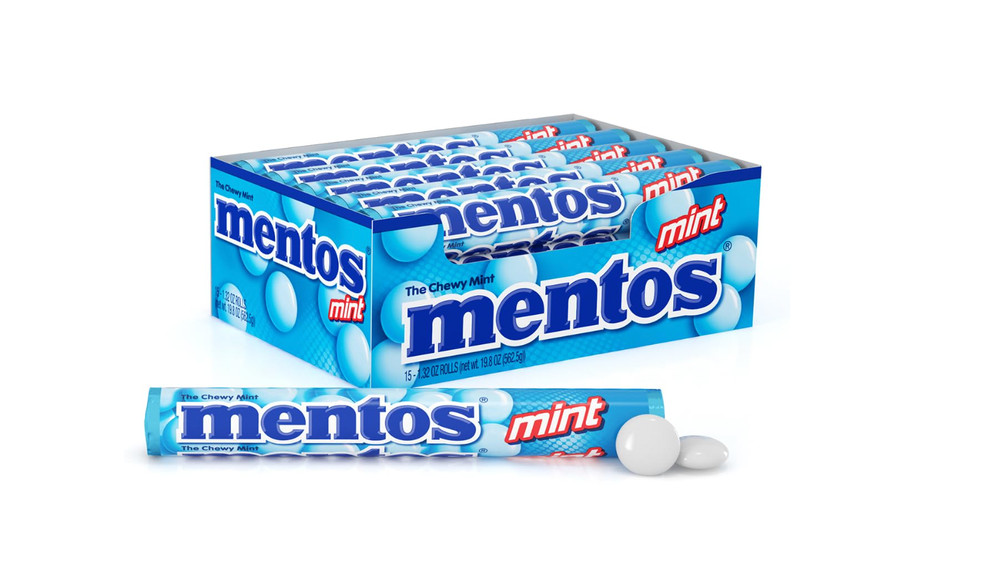 Mentos Chewy Mint Candy (Peppermint) 14 Pieces Per Roll, 15 Count Party Pack