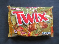 (1) Bag Of Twix Fun Size Candy Bars 10.83 Oz YUMMY!