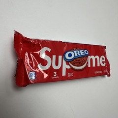 SUPREME OREO COOKIES (1 PACK OF 3 COOKIES SS20 (PLEASE SEE DESCRIPTION) NEW