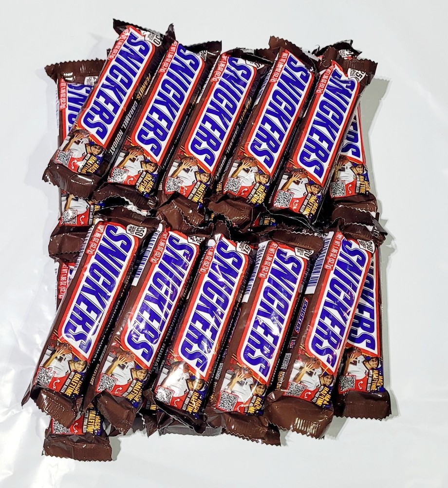 24 Snickers Candy Bars 1.86 oz. Bulk Lot BB: 08/26