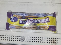 5 Pack Lil’ Dutch Maid Iced Oatmeal Cookies Pack of 5