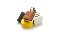Assorted Licorice Candy Mix, 2.2 Lb (35.2 Oz), Natural Flavors & Colors, Classic