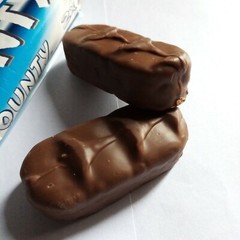 Bounty Milk Chocolate Bar Candy Christmas Decorate Gift Party Wedding Trip 57 g