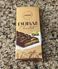 BeeMax Dubai Style Milk Chocolate Block with Kadayif & Pistachio Cream 95g