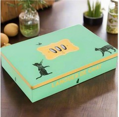 La Sablesienne, “Cat Tongues” Tin of Traditional French Pastry Cookies, 8.8 oz