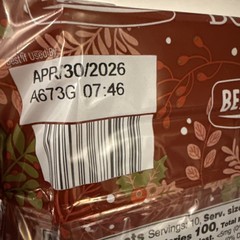 Benton’s Milk & Dark Chocolate Dominoes 8.82oz 250g (2 Bags)