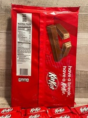 KITKAT Snack Size Bars 124 Bars Individually Wrapped -BB 10/26