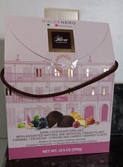 Oliva Dark Chocolate Pralines CARAMEL-PISTACHIO-CHEESECAKE-CHERRY-BERRIES 300g