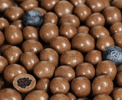Gourmet Milk Chocolate Covered Blueberries – by It’s Delish, 3 LBS Jumbo Jar