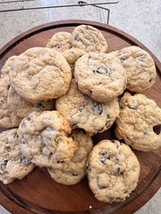 Bailey’s Irish Cream flavored Chocolate Chip Cookies Great For St Patrick’s Day