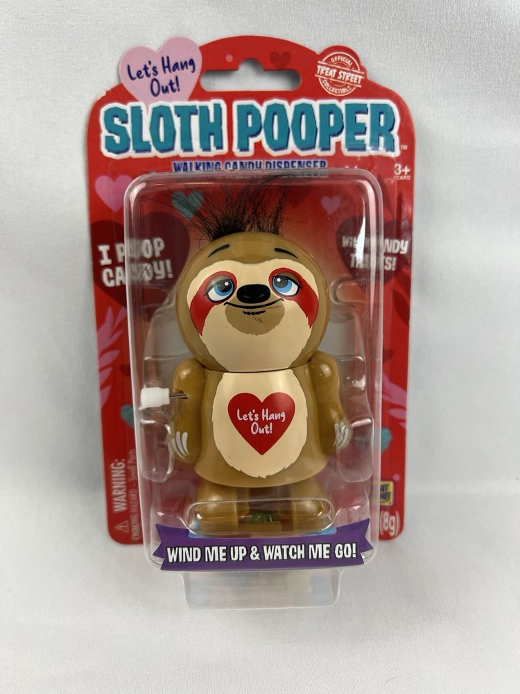 TREAT STREET Sloth Pooper Candy Dispenser Wind-Up Walks & Poops Candy NEW 08/26
