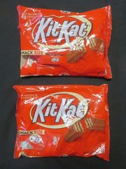 (2) Bags Of Kit Kat Snack Size Candy Bars 10.78 Oz Each YUMMY!