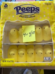 Qty 21 Marshmallow Peeps Chicks Astd , 4.5oz Each – Best By 11/2026+ see pics