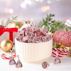 Hershey’s Kisses Candy Cane Mint With Stripes & Candy Bits Holiday (5 Pounds)