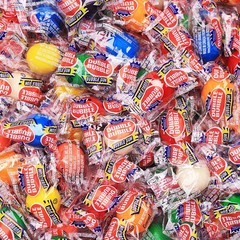 Dubble Bubble Assorted Flavors Gum Balls, Individually Wrapped Bulk (2 Pounds)