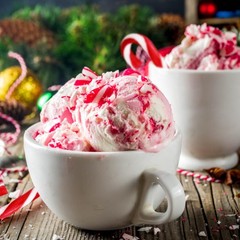 Christmas Mini Candy Canes Classic Red & White Peppermint Flavor 200 Count