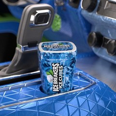 Ice Breakers Ice Cubes Gum, Peppermint, Sugar Free with Xylitol, 40 Pieces (Pack