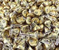 HERSHEY’S Kisses Milk Chocolate With Almonds, Bulk & Delicious Candy (5 Pounds)