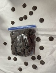 Guittard Bulk Semi-Sweet Chocolate Wafer Chips. 1 Quart 1.5 Pounds