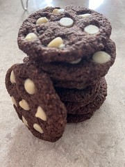 Keto Peppermint Mocha Cookies with Peppermint Chocolate Chips * Diabetic Safe