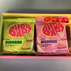 Bubs Swedish Candy in Sealed gift box 6 bags each 5.5oz. Banana + Straw/van TFr