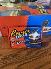 (24) Reese’s Oreo Milk Chocolate Peanut Butter White Creme Cups, 2.8oz.BB: 10/26