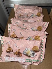 Hershey’s Snickerdoodle Cookie Kisses Lot of 7 Bags 9oz Each BB 11/2026