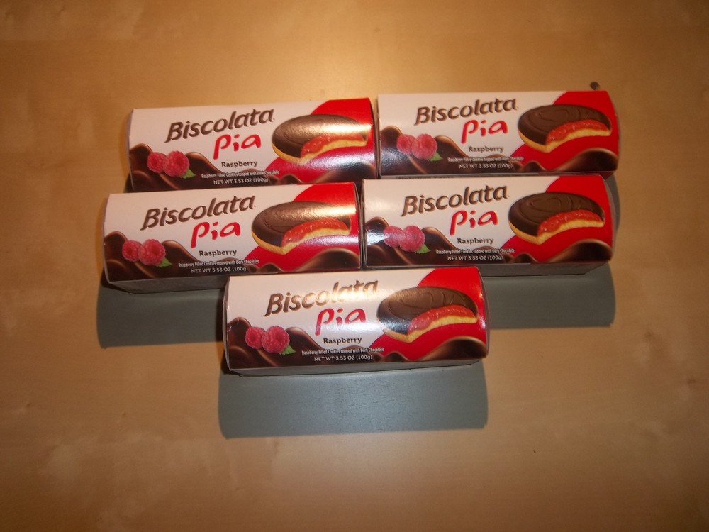 biscolata pia raspberry cookies lot of 5 boxes.
