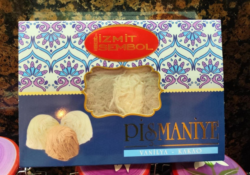 Turkish Halva with Vanilla and Cocoa Pishmaniye 165 g Natural Izmit