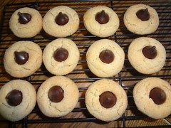 TOTALLY CLASSIC HOMEMADE PEANUT BUTTER KISS COOKIES WITH CHOICES (2 DOZEN)