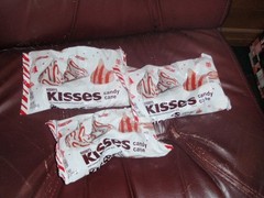 HERSHEY’S KISSES CANDY CANE FLAVORED CANDY LOT OF 3 9 OZ BAGS