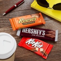 Assorted Milk Chocolate Candy Variety Pack – 18 Full-Size Bars for Any Occasion
