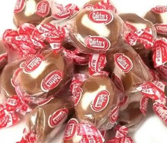 Goetze’s Confetti Original Filled Caramel Creams Candy 3 Pounds Pack