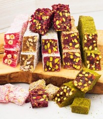 Cerez Pazari Turkish Delight In 4 Flavours, With Pistachio, Hazelnut & Walnut…