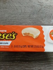 (2) White Reese’s Peanut Butter Cups, 5 Snack Size Cups Per Pack 2.75oz Packages