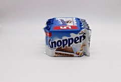 Knoppers German Milk Hazelnut Wafer Snack by Storck 5 Bars