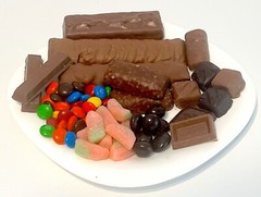 Mother’s Day Gourmet Gift Basket Hand-Crafted with chocolate cookie candy snacks