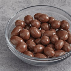 Albanese Milk Chocolate Covered Peanuts 10 lb.