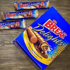 Tiffany Wafer Break Delights 24x14g Crunchy Cream Filled Wafer 2 Rolls تيفاني