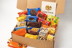[ L ] Sweet Snack Box 🍫 Candy, Cookies & Treats | The Good Stock Co.