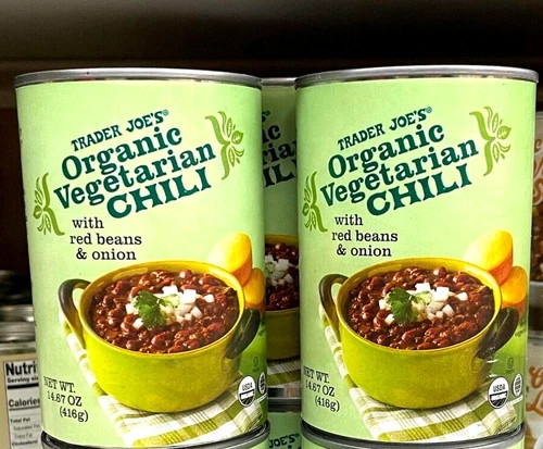 2 X Trader Joe’s Organic Vegetarian Chili with Red Beans & Onion