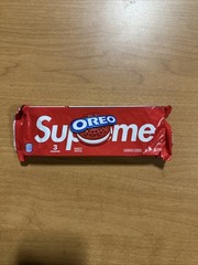 Supreme Oreo Cookies Red SS20 1 Pack of 3 Cookies – NOT FOR CONSUMPTION – NEW