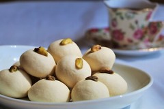 Ghraybeh Cookies, Lebanese dessert, Ghraybeh sweet, Arabic Sweets