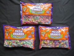(3) Frankford Mega Brands 225+ Pieces 2.5 lbs Smarties WarHeads Dubble Bubble