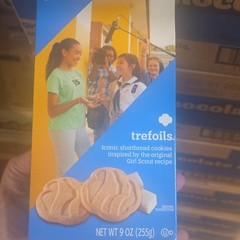 Girl Scouts Trefoils Shortbread Cookies Cookie & Biscuit 9 oz (255 g) Box