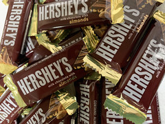 Hersheys MILK Chocolate ALMOND Candy Snack Size, Bulk VALUE PRICE-PICK YOURS NOW
