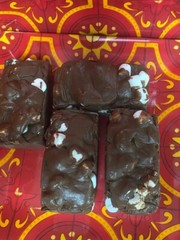 Marshmallow Fudge *nut free* 1/2 pound