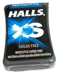 Halls XS Mentholyptus Sugar Free Mints Strong Menthol Cooling Candy Fresh Breath